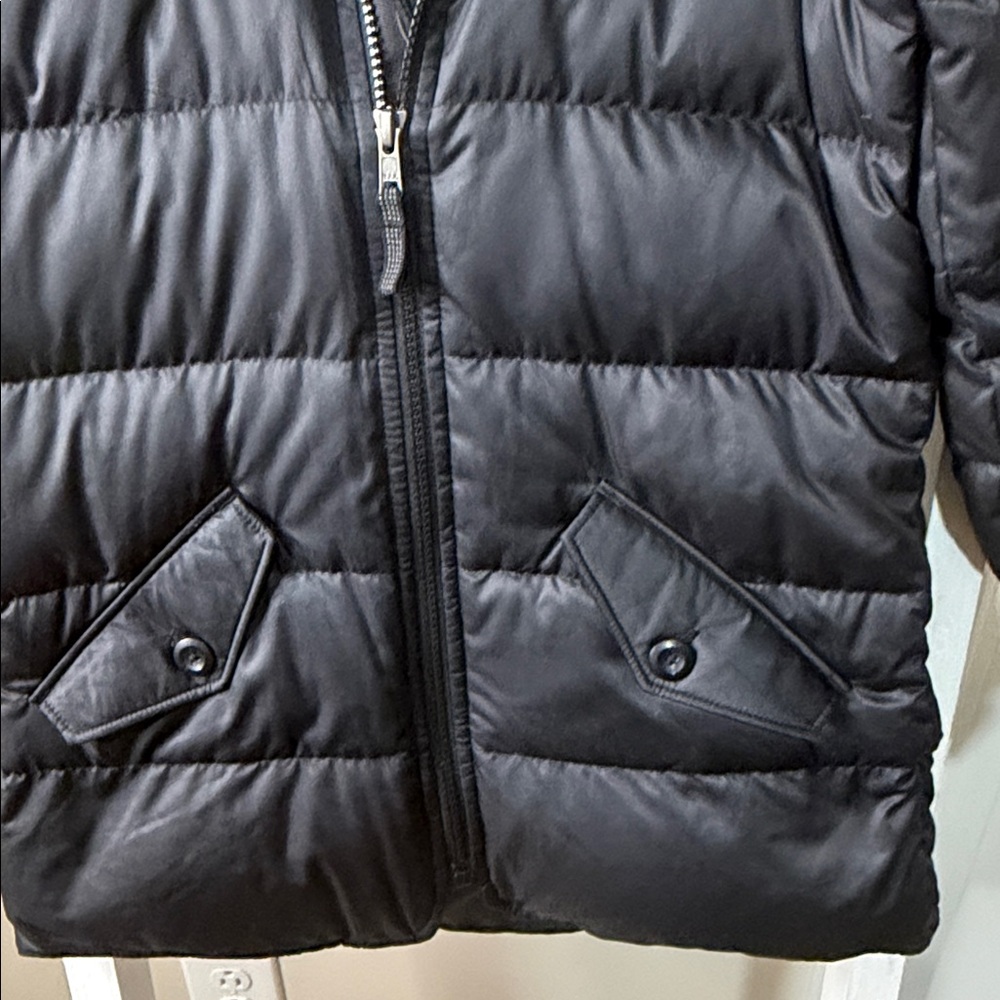 Patagonia Kids Black Puffer Jacket - Picture 4 of 10